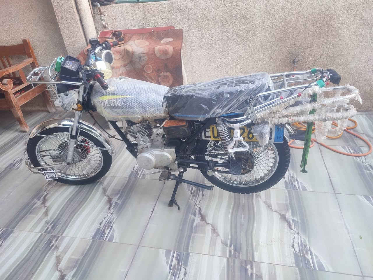 ماطور البيع موديل. 2023 السعر 500 و بي مجال ***********
