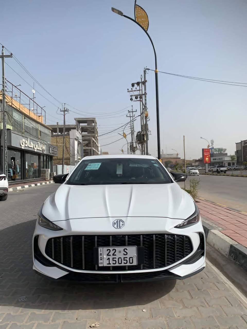 السلام عليكم شلونهم الغوالي
MG 6 GT 

المحرك 1.5تيربو 
شاشه لمس وسطيه 
كشنات رياضيه 
تبريد اتوماتيك
 بصمات بيبان
Led امامي خلفي 
حساسات امامي خلفي 
كامرات 360
اربعه انضمه قياده ايكو سبورت نورمل
مثبت سرعه 
ستيرن كهرباء 
حساس تايرات
ابل كار بلي 
تشغيل عن بعد
تبريد خلفي 
مرايه كهربائيه تسخين 
وغير من الله بعد مواصفات 
سياره كفاله عامه ماشيه 14الف جديده 
مكاني النجف الاشرف 
لتواصل او استفسار عله رقم ***********
 مكلف بنشرر!!!!! رقم بيه واتساب
بيع او مراوس حسب سياره
