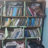 مكتبه للبيع و جربايه للبيع سعرهما مناسب جدا اللي يريد يجي علي الخاص او...