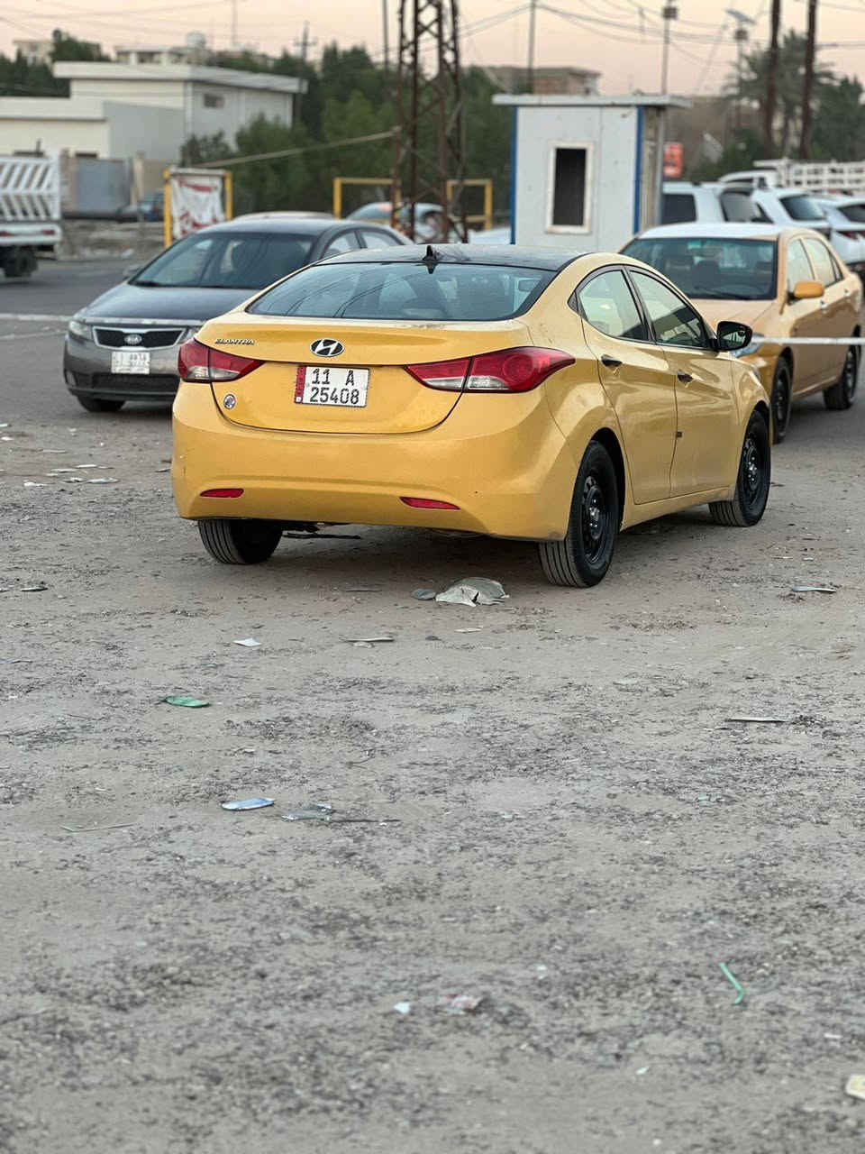 السلام عليكم النترا 2013
سياره مصروف عليه تبريد تدفئه حداديه مكينه خير من الله صور السونار موجوده بلمنشور السعر 105 مكان مدينه الصدر للأستفسار 7733062166
