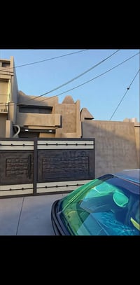١٦ اب • طابقين ونصف • عائلة كبيرة