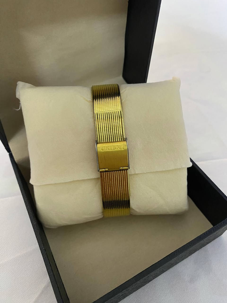 ساعتين للبيع
ويست ايند سويسري اوتماتيك قطر ٣٦ السعر ١٢٠
اورينت ياباني كوارتز قطر ٢٨ السعر ٩٠ الف


**إذا كنت صاحب هذا الإعلان وتريد حذفه لأي سبب، رجاءا أرسل رسالة إلى الدعم الفني**