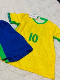 ملابس أطفال • ٢-٨ سنين • توصيل