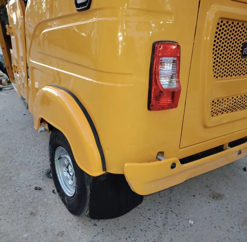 ٢٠٢٢ الوجبه الأولى رقم كربلاء انكليزي تحويل مباشر مكفوله كشر ومحرك تكتك جديده احلى من الصور تكتك على وضع الشركه 
بلاديه مكان كربلاء ‭٠٧٧١ ٨٥٩ ١٦٨٧‬ 

‭٠٧٨٢ ٢٧٢ ٢٢٩٩‬
