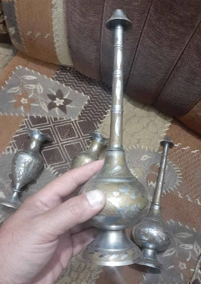 4 قطع نحاس طلاء فضه قديم مختوم - السعر 50 ألف للكل . بغداد, العراق


**إذا كنت صاحب هذا الإعلان وتريد حذفه لأي سبب، رجاءا أرسل رسالة إلى الدعم الفني**