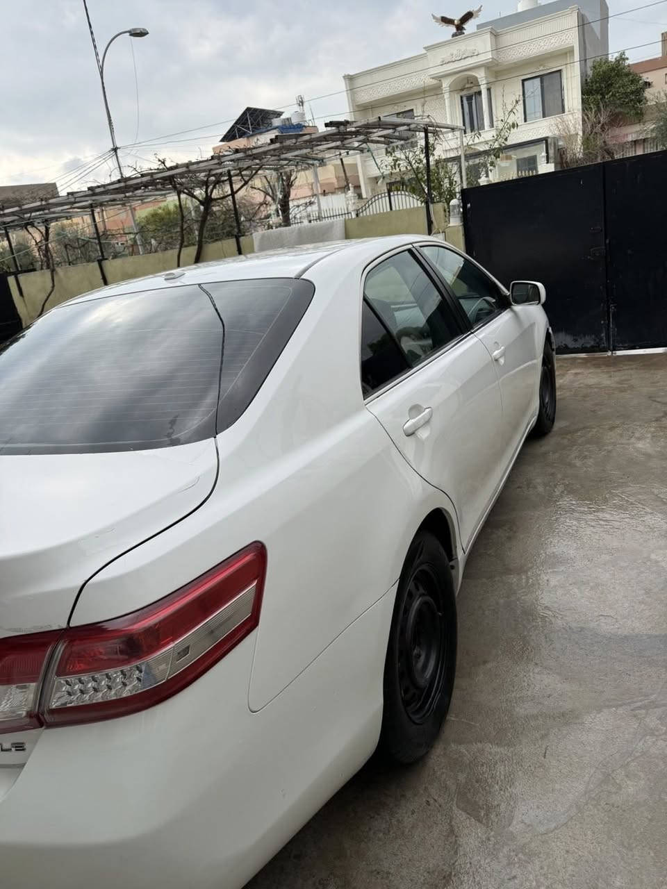 كامري ٢٠١١ أمريكي بدون صبغ 
صاحب المال ***********
الرجاء مو شراي لا تتصل .. جزيل الشكر
