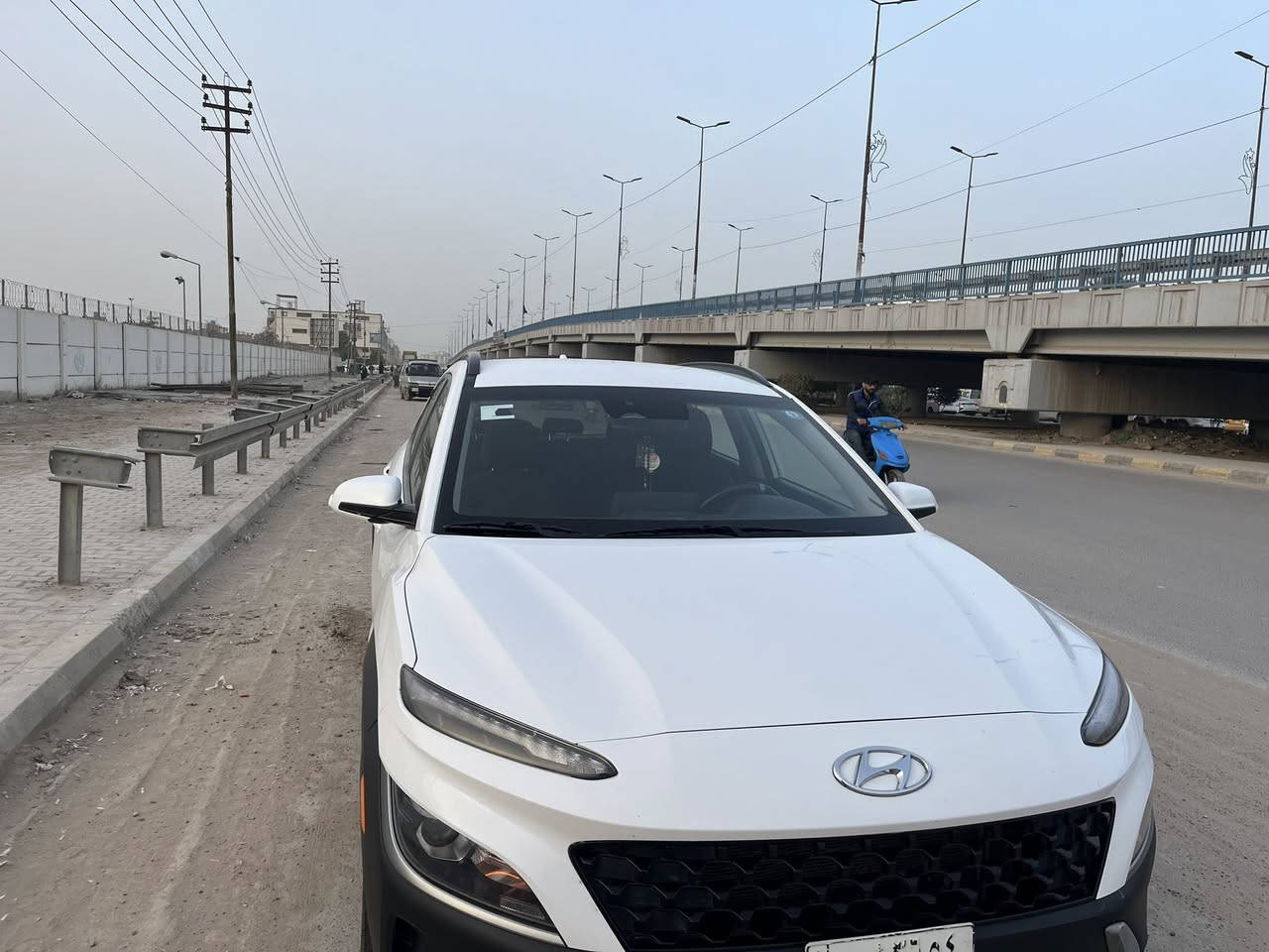 هونداي كونا. كوديل 22 ماشيه 72 الف فول مواصفات ما عدى الفتحه حادثها الدعاميه فقط  صور حادثها مع الصور ..للاتصال ***********
