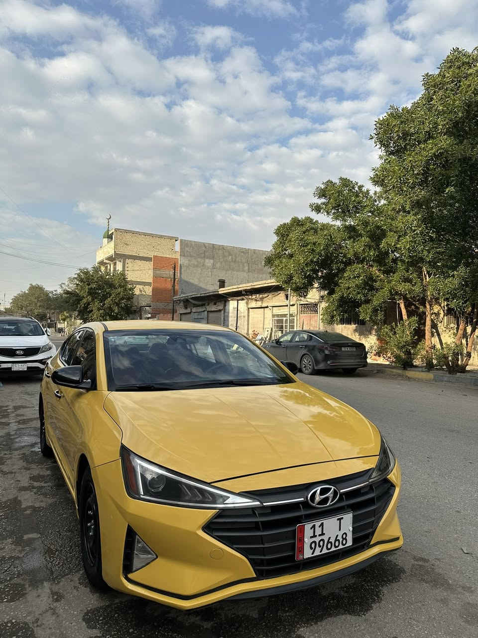 السلام عليكم النترا موديل 2020وارد امريكي سيارة جديدة مماشية هواي 68 شرط الفحص  السياره فقط دعامية وخشم البنيد فقط  بدون دواخل بدون فتح اي قطعة مكفولة السياره ليبل واحد بدون تبديل   صور حادث بلمنشور شرط مكفولة من قطرة معجون او تجي تفحص وعلى كلامي  سياره جديده بمعنى الكلمه  السياره مكفوله كفاله عامه من جميع النواحي  مكينه مكفوله لا تبخير ولا تنقيص  شرط شركة  وكير ايتي المرغوب  مكفولات تبريد ثلج سويتة   تخم تاير  جدد شرط  سياره مال كشنات جلد سعره 200 دولار    مواصفاته نص فول رادار شاشه وكامر 3وضعيات قياده  فول تحكم مكان السياره بغداد   السعر 143 بيهاا مجال بسيط  مدوشمة كاعية جلد  الهاتف***********
