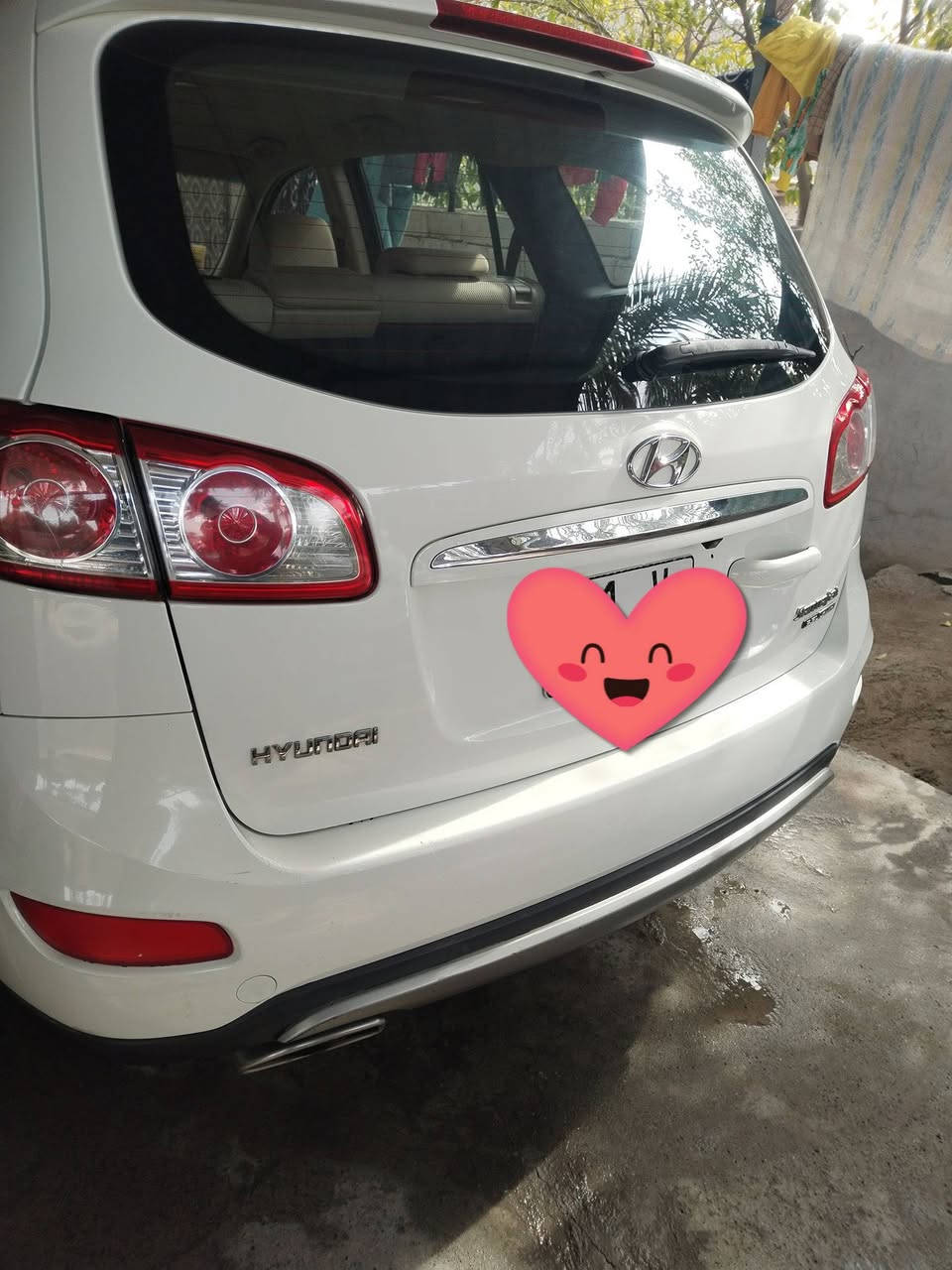 السلام عليكم ورحمة الله وبركاته سنتافيا موديل ١٢ مواصفات الشركه العامه معروفه مواصفاتها كفاله عامه من كلشي بسمي رقم بغداد مشروع وطني مكانها بابل سياره جديده ماشيه ١٣٠ بيها شخط فقط بيع او مراوس حسب القناعه *********** ***********
