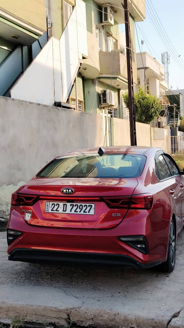 السلام عليكم فورتي 2021 مواصفات Ex فول
كشن كهرب تبريد تدفئة 
بصمة
سلايد 
شحن لاسلكي 
السيارة مليانة مواصفات 
ضررها ٣قطع تقريبا ابيع صفحة من جهة الراكب
السعر ١٢٧ وبيها مجال بسيط
مامتواجد فيس بوك
للتواصل ***********
مكانها موصل
