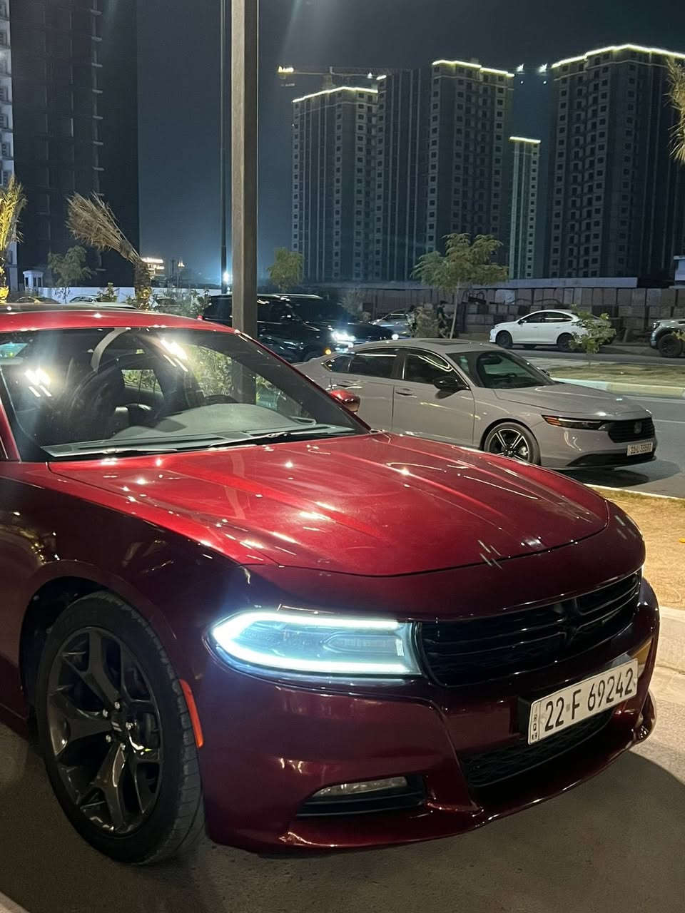 السلام عليكم
جارجر 2019
وارد أمريكي SXT 
بدون ضرر كلين تايتل
فول مواصفات 
ماشيه  100mi
السعر 238$ بيها مجال بسيط للشراي فقط
للاستفسار : ***********
