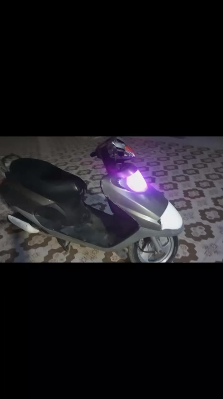 سلام عليكم دراجه للبيع صاحبه متوازي سعره 600وبيه مجال لشراي دراجه جديده وشرط الفحص دراجه برقي مامفتوح بيه محرك كفاله عامه بيع مستعجل مكلف بنشر


**إذا كنت صاحب هذا الإعلان وتريد حذفه لأي سبب، رجاءا أرسل رسالة إلى الدعم الفني**