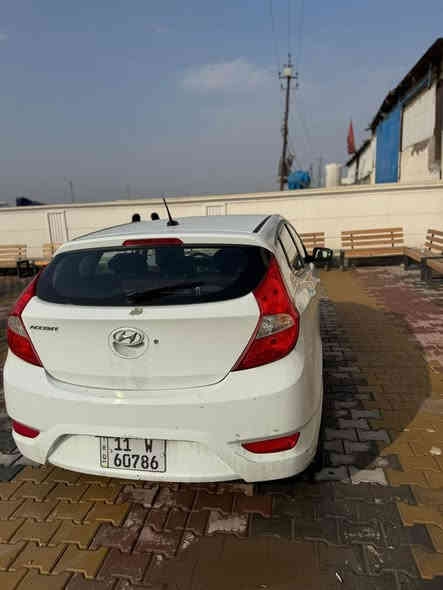 السلام عليكم 
من رخصة مدير الكروب المحترم اكسنت موديل (٢٠١٤) حادث جاملغ ايمن وبنيد نفسهن معمرات لان الضربيه خفيفه كير محرك صدر خلفي امامي كله جديد تخم تاير السعر ٩٣$ ورقه وبيه مجال حك الجيه العنوان بياع غير متواجد على الفيس الآن مكلف بالنشر رقم ابو السياره 

***********

+964 770 455 5310
