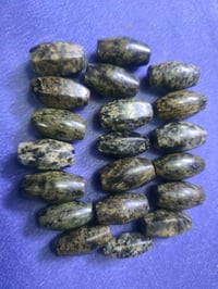 حجر طبيعي • ٢٠ قطعه • توصيل للمحافظات