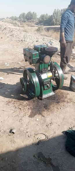 سلام عليكم ماطور 8 حصان فيلد مارشال الأصلي مشتغل ايام قليله مع خنزيره 5x4 بعدهه جديده مع صونده سحب 9 متر ماطور كامل شرط الشغل المكان الديوانية قضاء سومر استفسار اتصل ***********.. *********** خاص مفتوح اتصل وبيك خير ودلل
