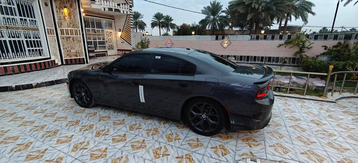 للبيع دوج جارجر 2020جيتي  وارد كندي حادثها جاملغ والبنيد   محدث SRTوالدعميات وعليها دبات رياضي عل ريموند  سياره  اربيل الدولي سنويه جديده تحويل وكاله مضمون فول موصفات للخير ما عدا الفتحه كشن جلد خزن ميموري كشن حضن تدفه وتبريد بل كشنات الخلفي والامامي مري قلاب  وهيتر ستيرن  بصمه تشغيل عن بعد ماشيه90 …السعر 198 هاتف***********
