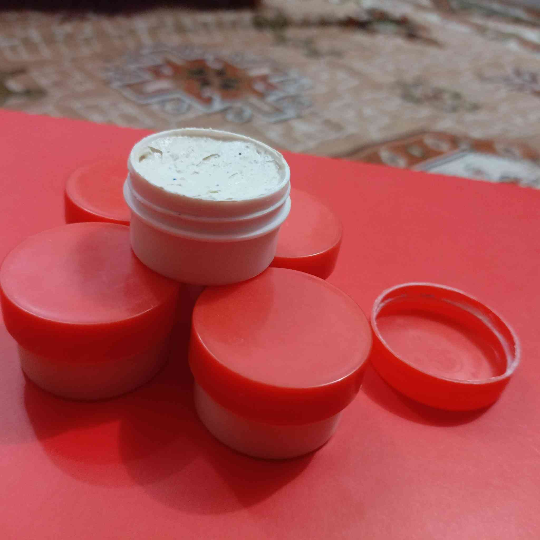 خلطه الوجه 
في اسبوع فقط 
خلي وجهج يلمع 
🔅تبييض البشره
🔅توريد البشره
🔅 النضاره
🔅 الحبوب
🔅النمش
🔅الكلف 
تحل جميع مشاكل البشرة
تصفيه ونضاره وترطيب وتوريد
شتردون بعد 
 للحجز والاستفسار مراسله الصفحه***********
