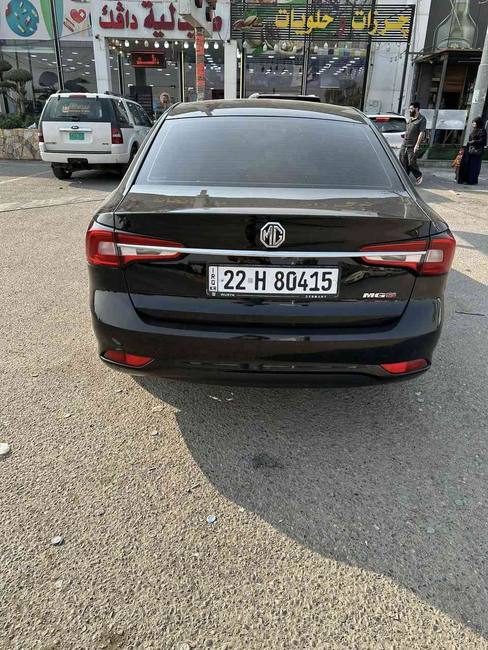 السلام عليكم للبيع ام جي 5 موديل 23 
ماشيه 42 سياره مكفوله رقم اربيل السعر97 وبيه مجال مكاني بغداد ***********
