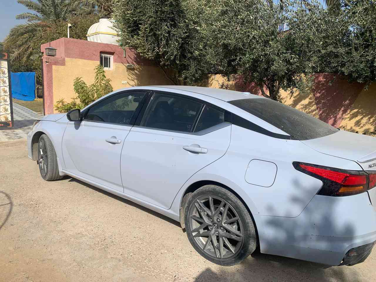 للبيع
مكلف بل نشر اتصل علئ أرقام اخوان 

نيسان التيما  موديل 2023 

(1)لون سموك  المميز

(2)2000 تيربو

(3)فول 1/1 SR

المواصفات 

تحكمات ستيرن 

جهتين شاشة ترحيب 

بصمة تشغيل 

بصمة ابواب 

شاشه كبيره 

نظام خرائط GPS

نظام بوصله 

شاحن لاسلكي (واير لس)

شفتات ستيرن 

رادارات 360°

رادار خلفي (وقوف ذاتي ) 

رادار امامي 

رادار جانبي

كشنات جلد

كشنات كهربائي

كشنات تدفئه 

تشغيل عن بعد

سلايد روف (فتحة سقف)

ويل حجم 19 كروم 

لدات امامي و خلفي 

كامره خلفيه وامامي وجوانب ٣٦٠

حساس خلفي  

السيارة الضرر فقط جنطه وجامرلوغ خلفي

العنوان بغداد العامريه 

السعر 100
وبي مجال بسيط

للاستفسار   ***********

***********
