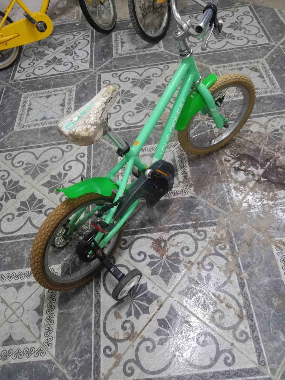 السلام عليكم بايسكل البيع باله سعر ٦٥ وابي مجال مكان ديوانية خصيمه شراي يتصل على هاذا رقم***********
