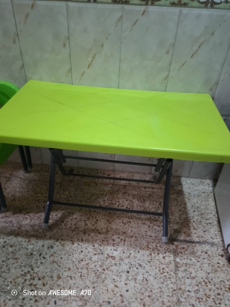 للبيع فلتر ماء شغال 40 ألف عوزه بس فلاتر مع ميز طعام 35 ألف المكان بابل القاسم *********** واتساب
