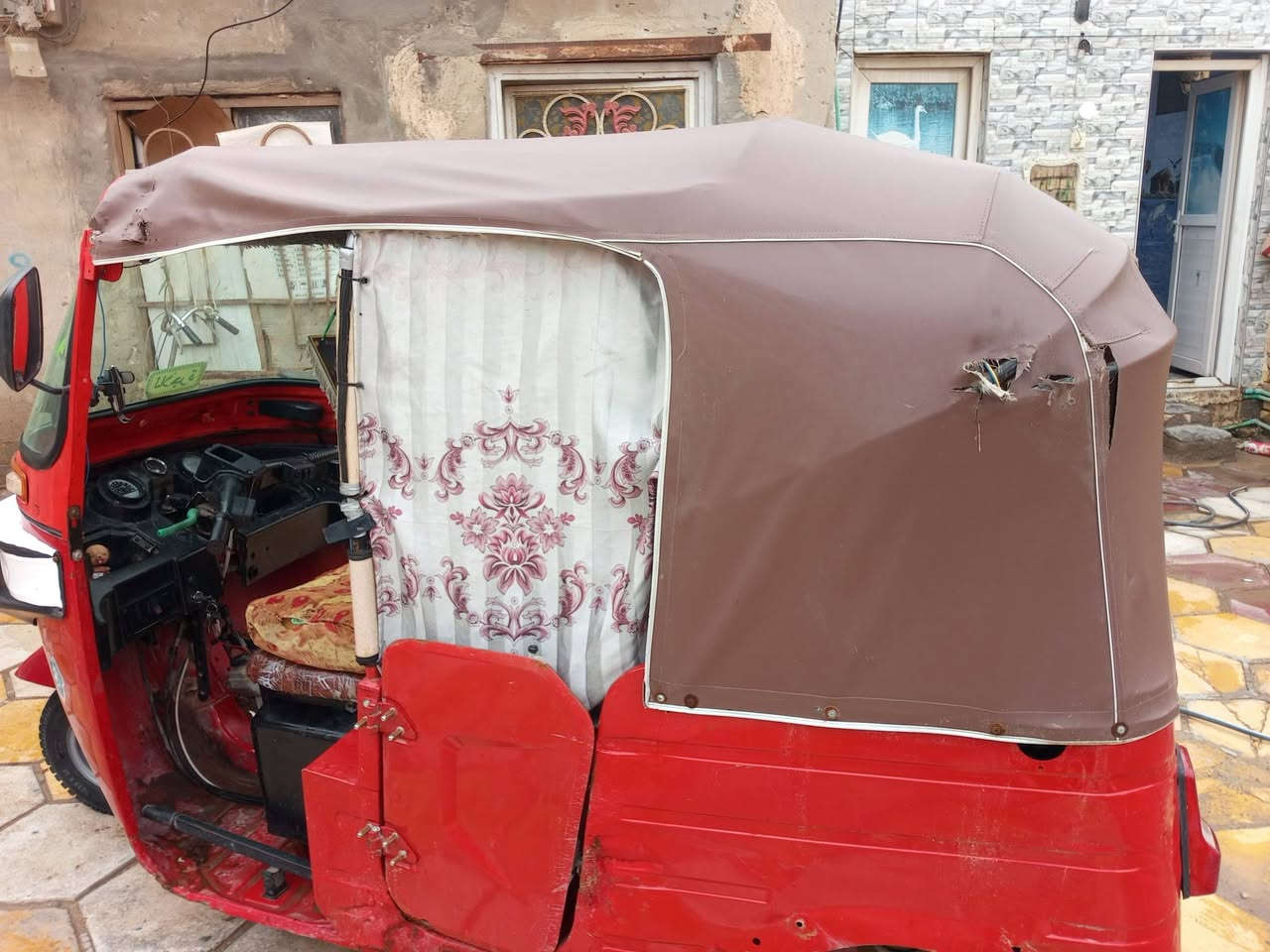 تكتك للبيع موديل 18 اوراق أصولي اتكفلك الترقيم متواجد فيس رقم ***********
