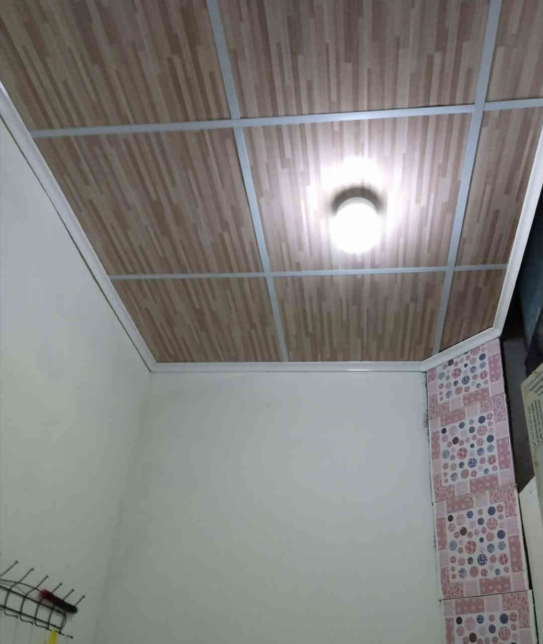 الحمدلله تم إنجاز العمل 
في بيت اسطه سبالت
:::::؛؛؛؛؛،،،،،  Shahab Ahmed  ،،،،،؛؛؛؛؛::::::
 سقف ثانوي مع تغليف فتحة درج دائري
       في منطقة أمام عباس
       أتمنى ينال أعجابكم 
           
          “”’’;;,, ديكورات خانقين ,,;;’’””
             ~~** كروب عمل **~~ 
ديكورات بلاستك_تغليف جدران_سقوف ثانويه
بديل رخام _ بديل خشب _ تغليف لاسق
     وتأسيس كهربائيات كافة البنايات 
     
بأسعار مناسبه وضمان العمل   
  {{[[<< *********** >>]]}}
