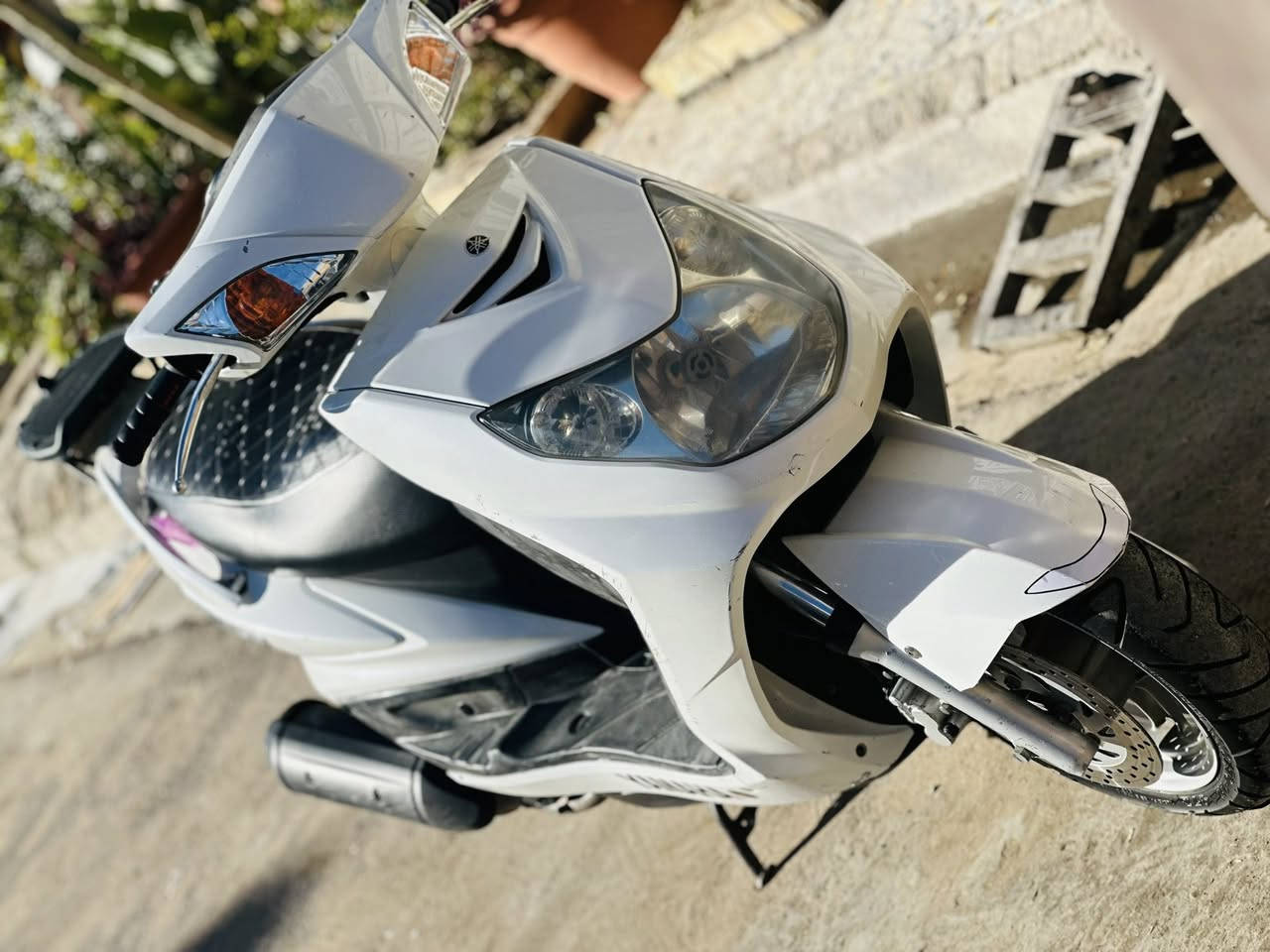 سلام عليكم البيع دراجه سكنس فحل نوزل خطين 
قبق نفخ 
ستان كهربائي 
مكينه بل جيس مكفوله كفر بلادي الدراجه كله مكفوله 
واي نقص مابيه الدراجه جاهزه الاخير 
مكاني بغداد الشعله 
السعر مليون 

‭0774 242 0498‬
