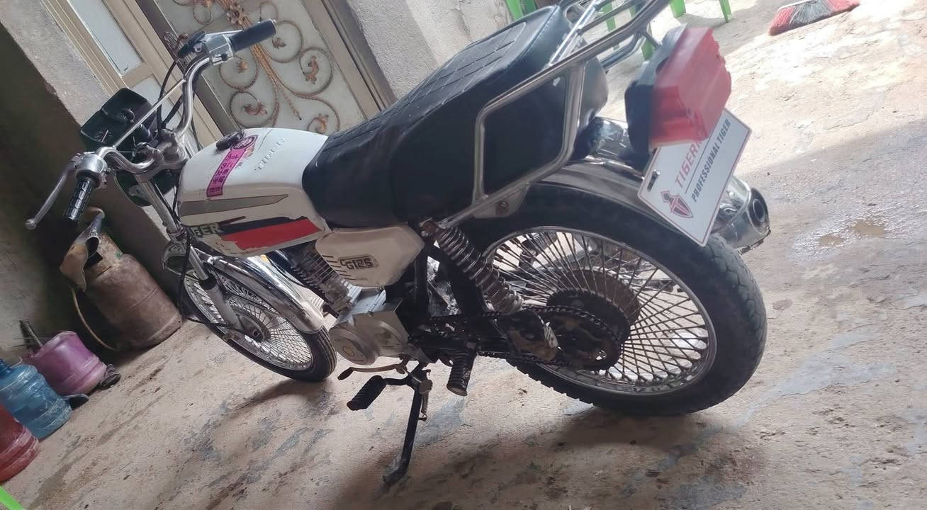 السلام عليكم تايكر21 اوراق
٣٦٠ وبيها مجال
مكاني حله ابو غرق *********** بي وتساب
