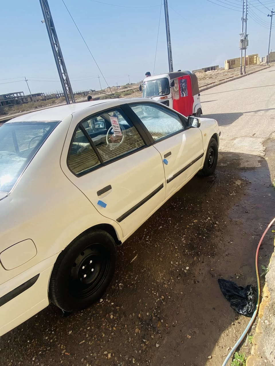 السلام عليكم سمند للبيع رقم بصره رعيها بلعماره موديل 10 مكينه وكير مكفولات تخم تاير  تبريد شغال  السنويه لل 28 مصفره غرامات  العنوان ميسان قضاء كميت السعر ب 30 وبيها مجال قليل الرقم  اتصل على الرقم ***********
