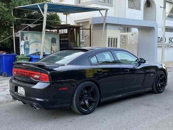 السلام عليكم دوج جارجر ٢٠١٤ 
ماشيه ٨٢ حقيقي سياره صارلها ٥ سنوات يمي 
Rt ٥٧٠٠ 
مكينه كير بلادي 
صبغ قطعتين فقط الحادث جاملغ وبنيد
عليها تحديث srtدعاميات وبنيد ودوسات 
السعر ١٥٢
***********
