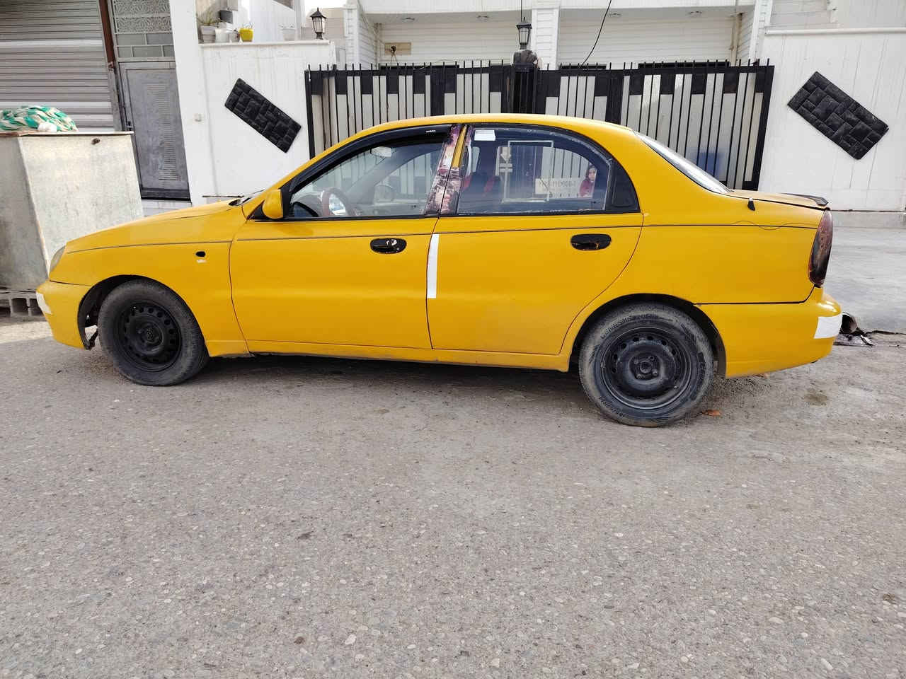 دايو لانوس رقم كركوك سعر  37 وبيها مجال شرط وكاله نقابه مصفر موديل 2000سنويه عضم  كابون بانزين موجود هذه رقمي ***********
