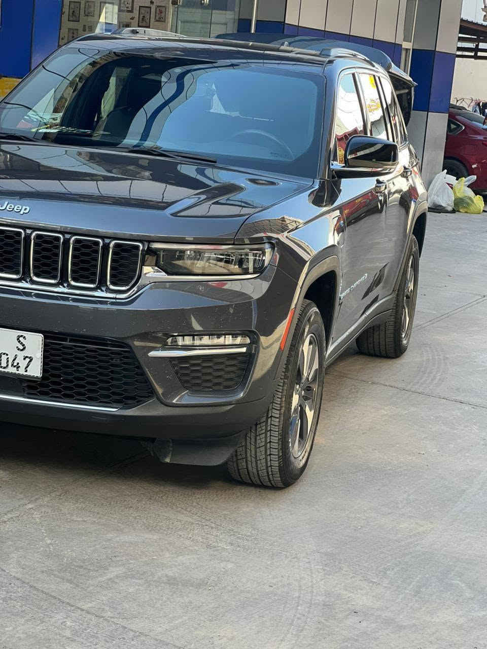 للبيع مستعجل رقم بغداد تحويل ثاني يوم 330$ كلين صور حادث وسونار مرفقات ويه المنشور ***********
