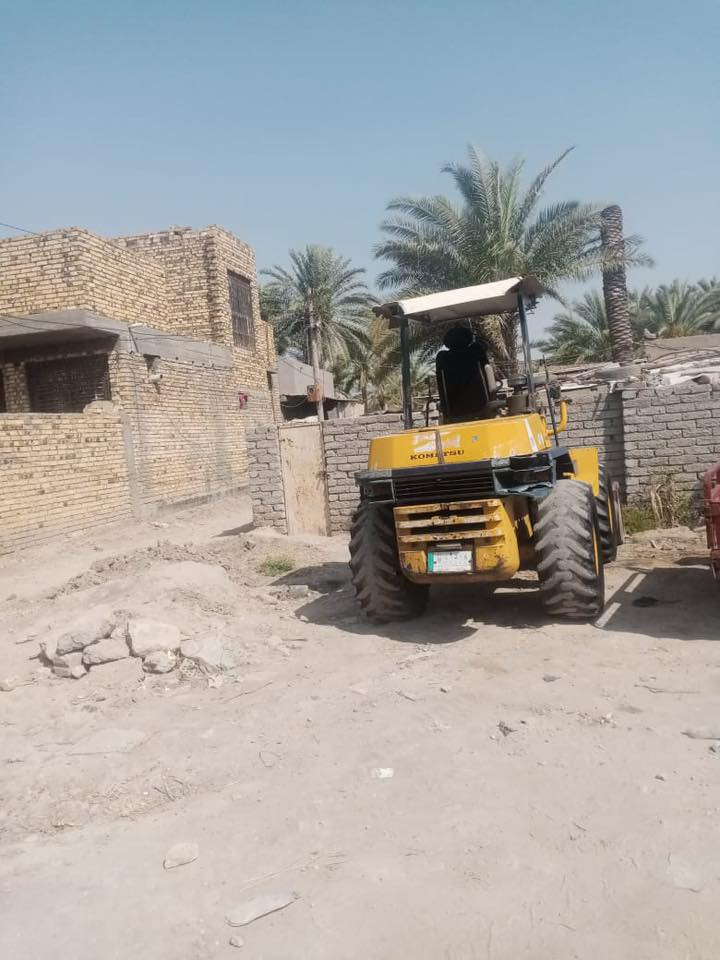 سلام عليكم 
شفل كوماتسو حجم ٥٠. موديل ١٩٩٨ اصل مكان بابل شفل جاهز للعمل الاستفسار الاتصال ***********
