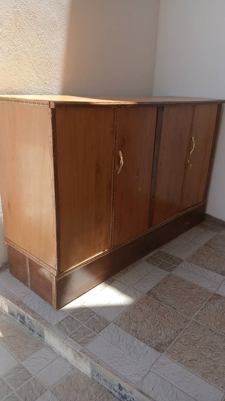 مساء الخير والعافية كنتور وبوفيه للبيع في قضاء الرفاعي خلف البدعه سعر الكنتور 200 والبوفيه 60 التواصل خاص


**إذا كنت صاحب هذا الإعلان وتريد حذفه لأي سبب، رجاءا أرسل رسالة إلى الدعم الفني**