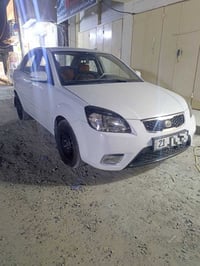 اسلام عليكم كيا ريو 2011 خليجي محرك 1600 اوتماتيك سليمانيه باسمي تريد ...