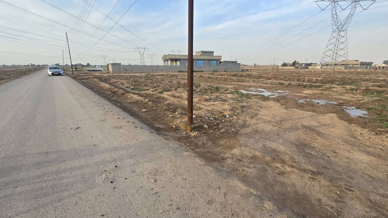 السلام عليكم 4 دوانم للبيع
الموقع تقاطع النهروان قريه 8 القطعه واصللهه مي وكهرباء وتبليط وتبعد عن الشارع العام كيلوين للاستفسار الاتصال على هذا الرقم ***********
