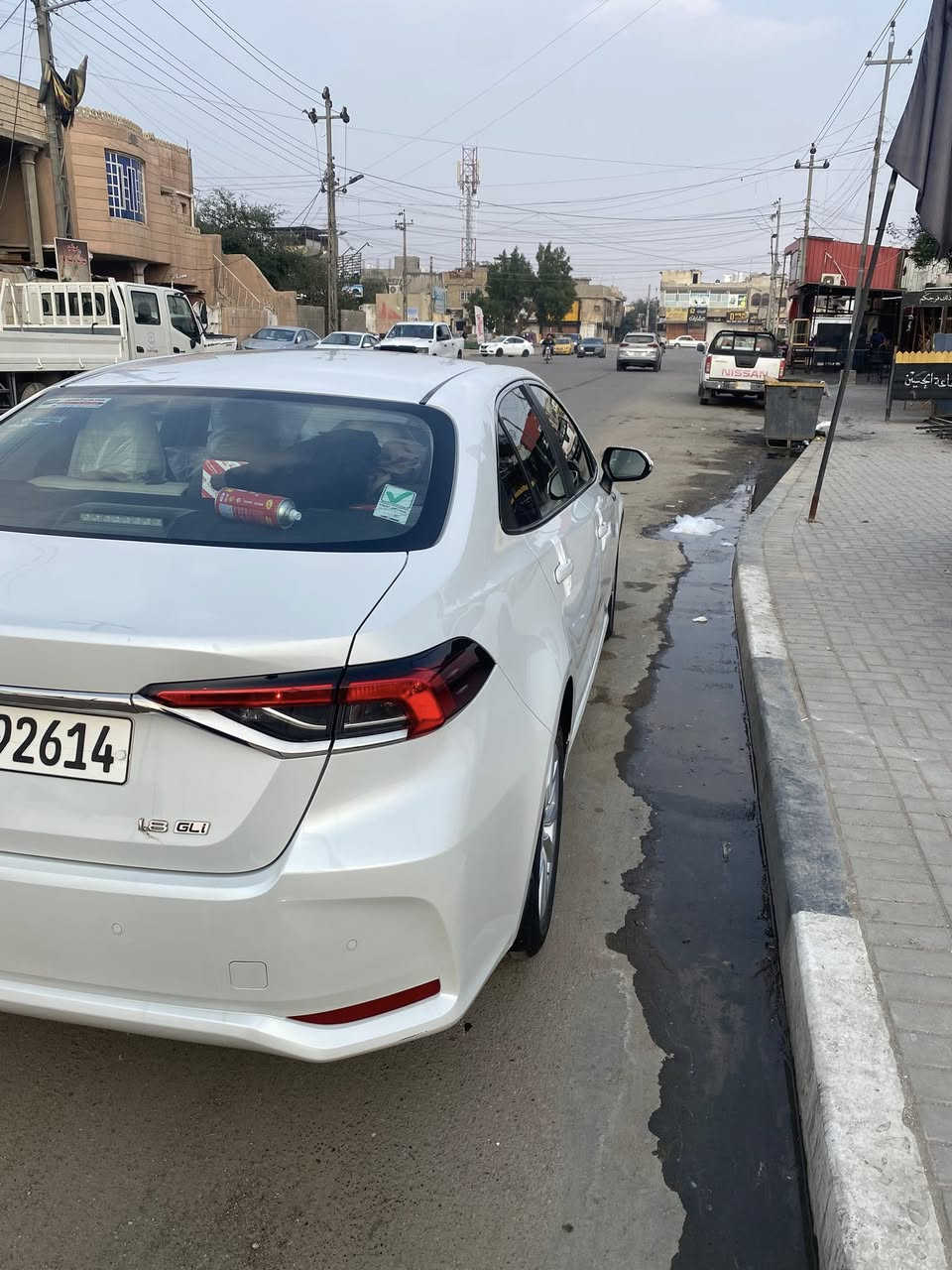 سلام عليكم كورلا 2024 ساز كفاله عامه ماشيه 41الف مكان البصره الموفقيه السعر195وبيها مجال /***********
