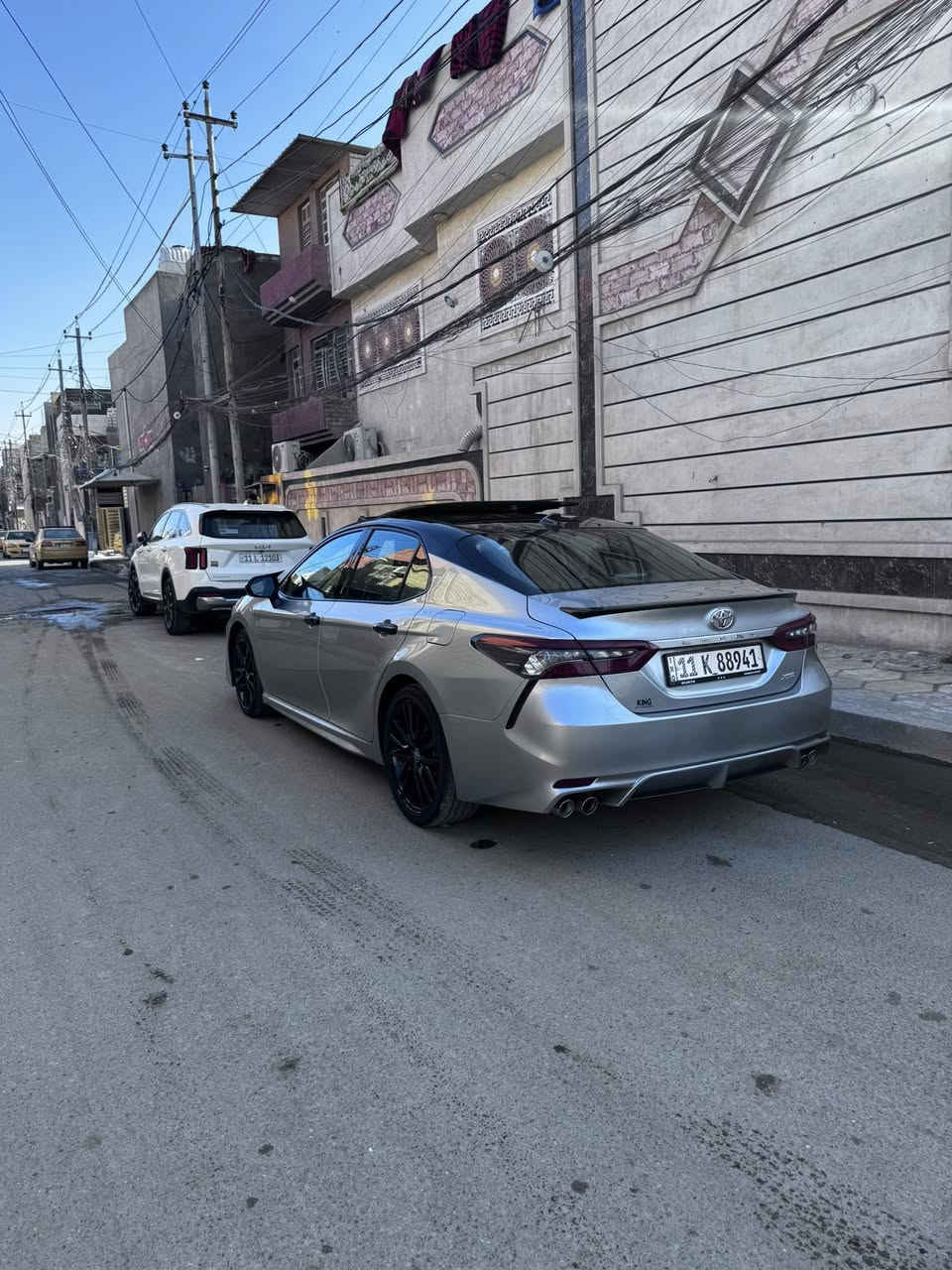 السلام عليكم
بدون ايرباك - بدون شاصي - بدون لغد

كامري  2023 xse فول مواصفات معروفة 
بنوراما كشنات بلاد  تكم  اسود 
ماشية 37الف للعلم ممشى امريكا هذا 
سونار موجود بالمنشور
سعرها 210$ بيها مجال بسيط 
مكانها بغداد شارع فلسطين
***********
