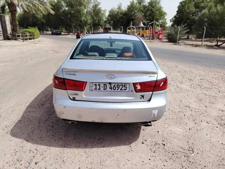 السلام عليكم سوناتا موديل 2008 محدث 2010فول مواصفات فتحة تحكم ستيرن جهتين شاشة كامرة خلفية دوارة حساسات خلفية مثبت سرعة كروز سرعة مكينة ستة سلندر سيارة جاهزة من كلشي صدر امامي خلفي جديد تخم تاير جديد دبلات جدد ياتري جديد ترايهة زيرو وين متريد رقم بغداد انكليزي تحويل مباشر سيارة حادثه جاملغ خلفي بدون دواخل سيارة نضيفة مال جناي تبريد ثلج  السعر 95 بيه مجال الطيبين الهاتف *********** تصل على الرقم وتدلل مكان بغداد مدينت الصدر
