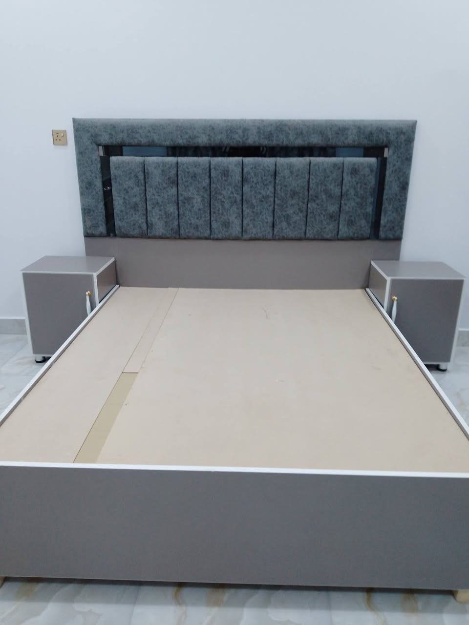 غرفة نوم تسكام تركي التميز عنواننا للاستفسار مراسله البيج او الواتساب او لاتصال ع الرقم ***********
