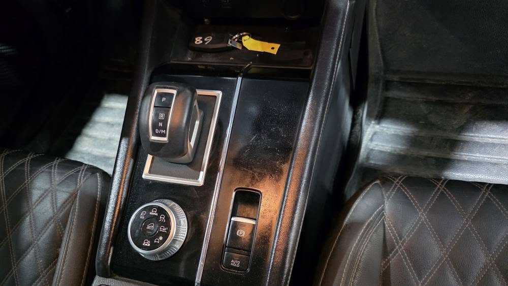 مستربوشي وتلاندةر 2023 SEL فول فول مواصفات
۰۷٥۰۱۳٥٥۹۳٥
شوێن هەولێر مەعرەز نجوم البصرە.
سعری ۱۹٥ ورقە مجالیکی برایانە.
ئاخير مواصفاتي  وتلاندةرة 
شاشة گةورة  ٥ كاميرة ٨ ايرباگ  شاشة ئةليكتروني 
كوشن جلد كوشن پةقلاوة 
كوشن خةزن  كوشن هيتةر  
شةش مودي دةبل ئةكسل 
كوشنةكاني پشتةوةش هيتةر سةقف شيشةو دةبل پانوراما  بةسمةو شةغال  
سي ريز كوشن  سةيارةكة 
لاید لید ، سوکان ڤۆلیۆم تحدید سورعە.ویڵ کڕۆم بیلادی.نمونەیە لە جوانی
تەنها ۱۰ مایڵ ڕۆیشتوە
ڕقم شاصی لەگەڵ ڕسمەکان دانراوە.  هندة مواصفاتي تيداية  خلاس نابيت
وةكو بوياخ..  نیو چاملاخی دواوەی سبوغی  دووبەی بةشةرتي سونةر  بي ژوری هەتا دەعامیەکەشی بۆیاخ نییە
درگای بەبیلادی شریکە گۆڕاوە.
سعرةك خوار هةموو بازار
ڕقم کاتییە سێ مانگی لەگەڵە
***********
فايبةر 
واتس ئاپ
شوێن هەولێر مەعرەز نجوم البصرە. أربيل, العراق
