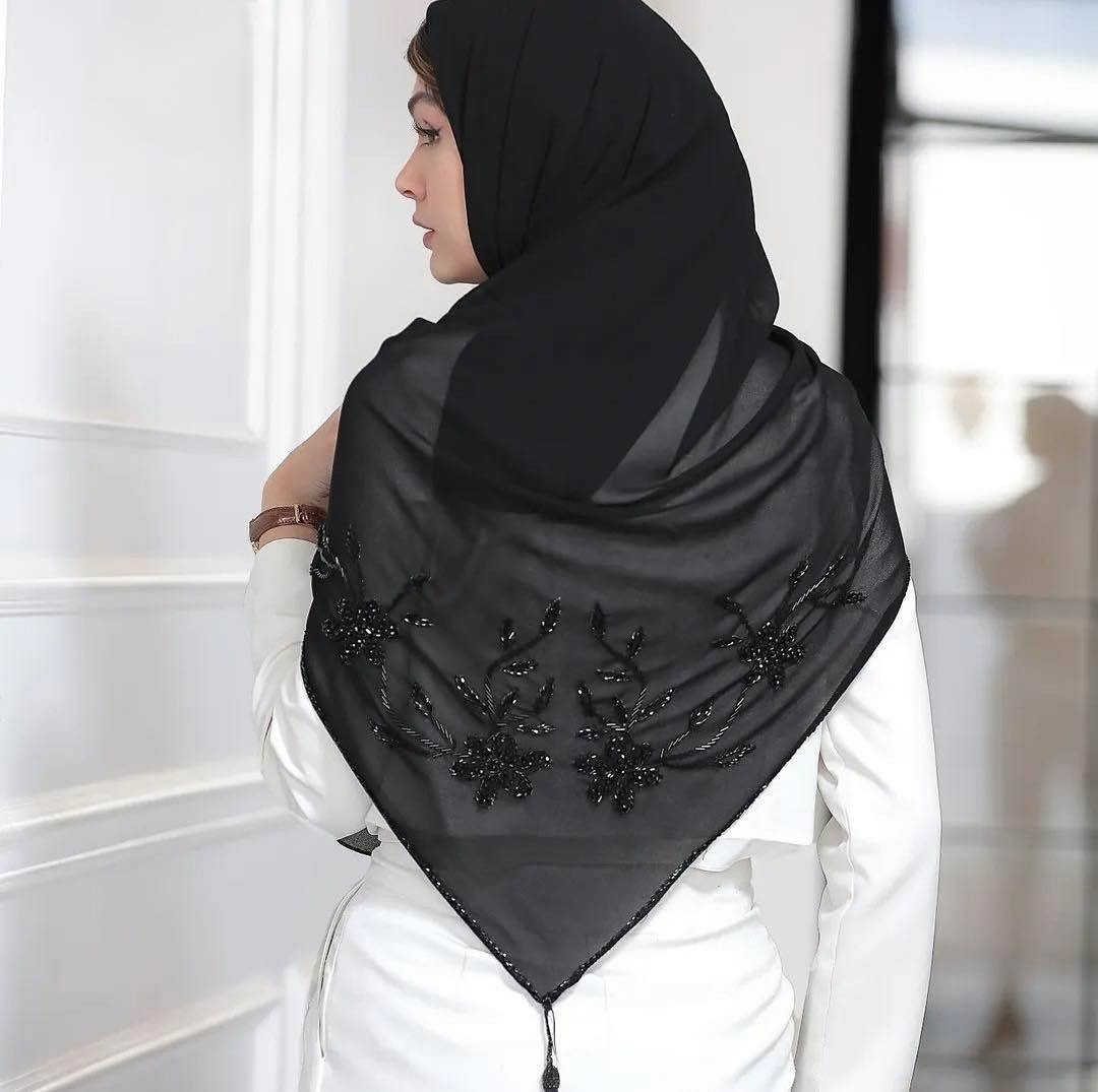 الجرجيت الإماراتي 
الشغل اليدوي 
سعر القطعة ٢٠ الف


**إذا كنت صاحب هذا الإعلان وتريد حذفه لأي سبب، رجاءا أرسل رسالة إلى الدعم الفني**