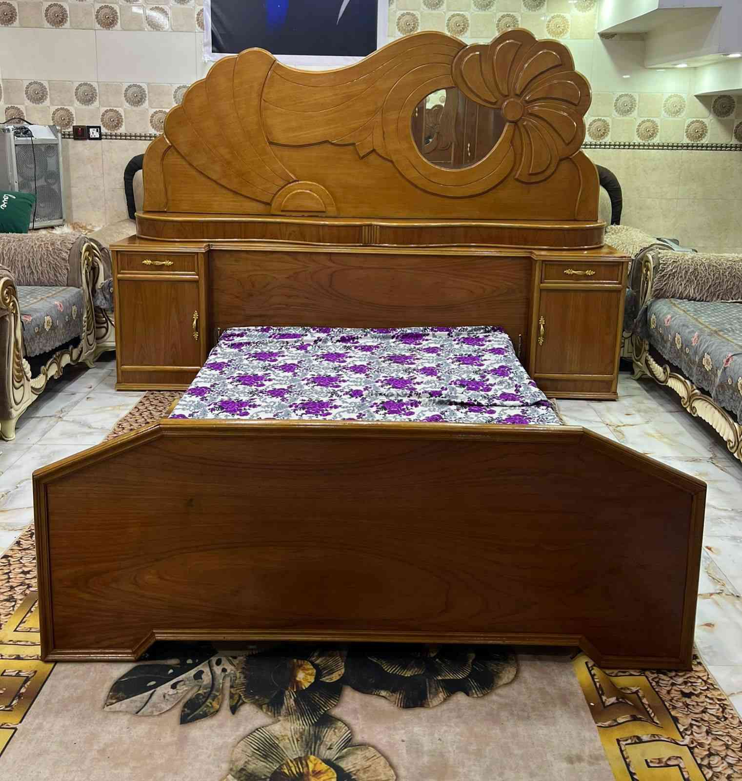 700غرفه ست ابوب فول نضافه تزكام صاج داخل وخارج ضهر جرجوبه بغداد الحسينيه مال الراشديه وعندي توصيل ***********

