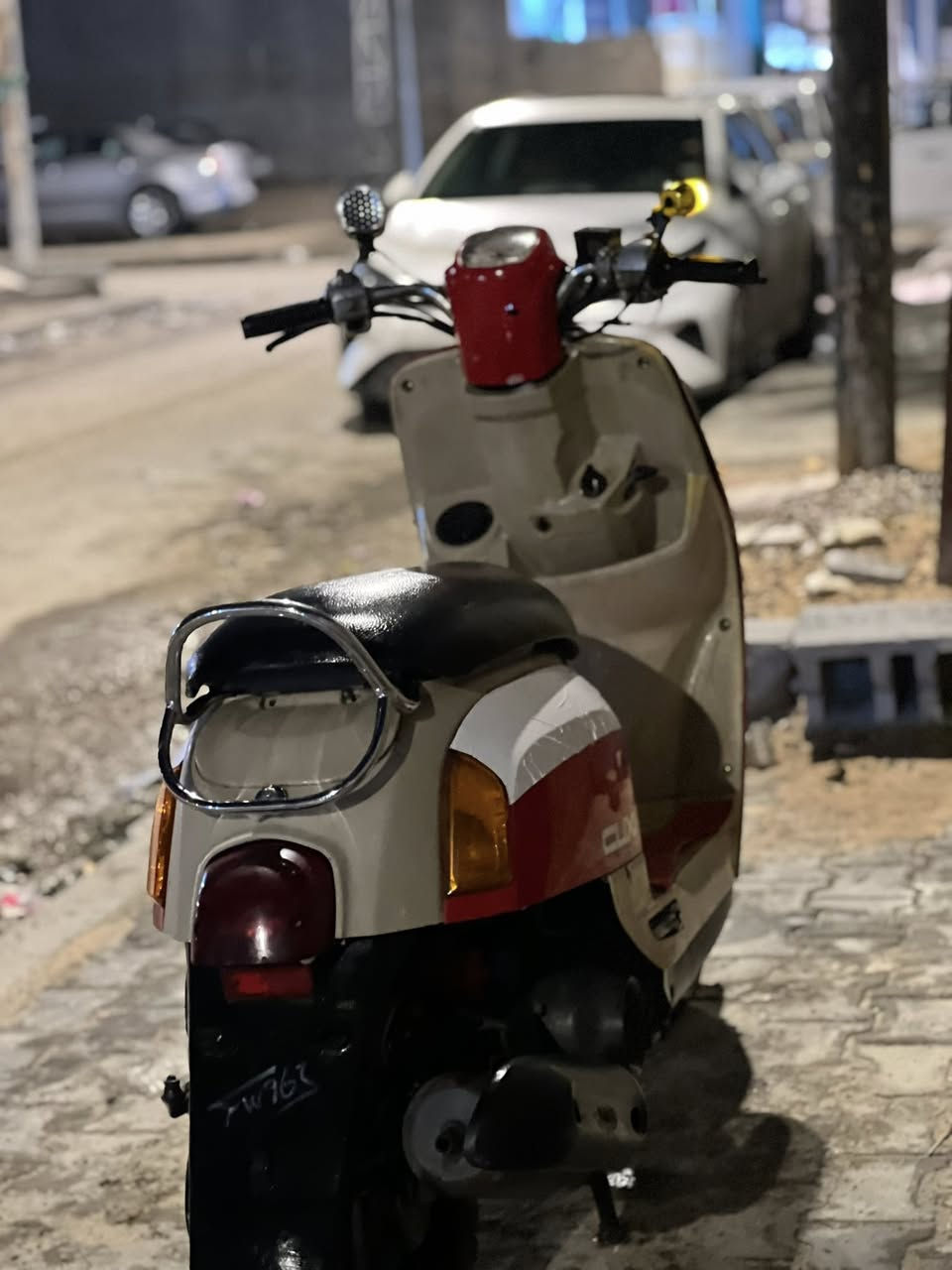 سلام عليكم دراجه بوليس دراجه نضيفه  كلشي شغال بيه كهربائيات سلف هندر كلوب عالي ناصي سكن شاير يمنه يسره دراجه مفتوحه سعر (750)وبيه مجال الموقع الامن الداخلي رقمي (***********)
