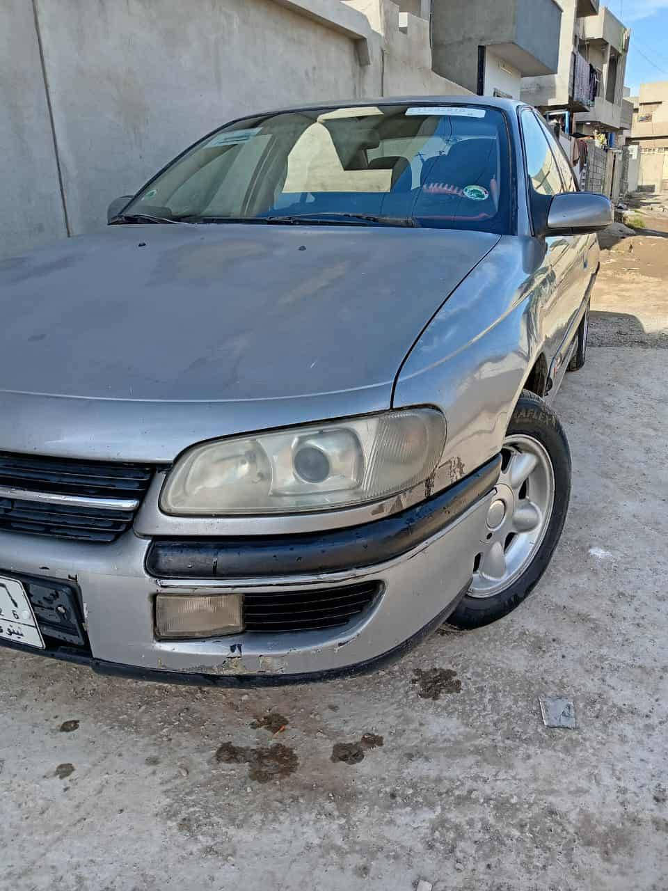 السلام عليكم اوميكا بزون موديل 1994 تبريد  +تدفىه شغال رقم نينوى  الماني بيها كاربون بانزين  محرك فل حجم 20 اثر  صرف محرك السياره مابيها صبغ سنويه عضم لل2028  شرط التحويل والسعر 45 وبيها مجال الاستفسار على الرقم *********** و***********ملاحظه اني مكلف بل انشر
