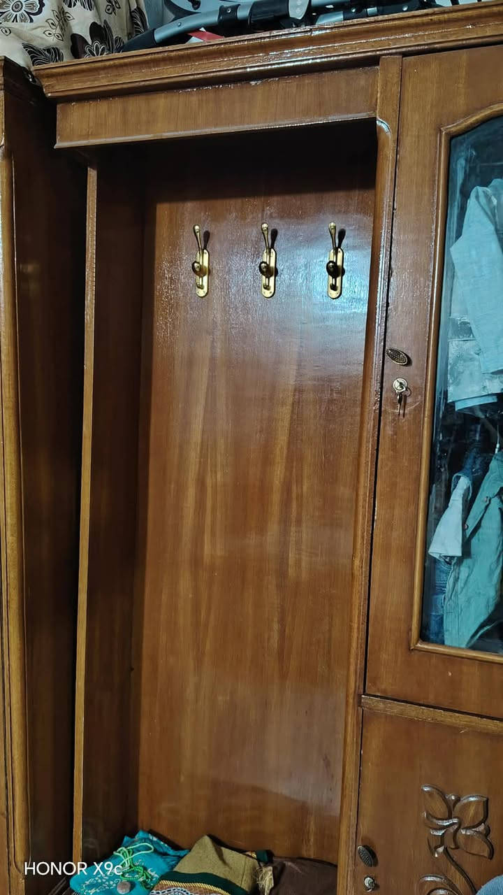 غرفة اخشاب صاج داخل وخارج  للبيع رايديه 550للاستفسار ‏‪***********‬‏
