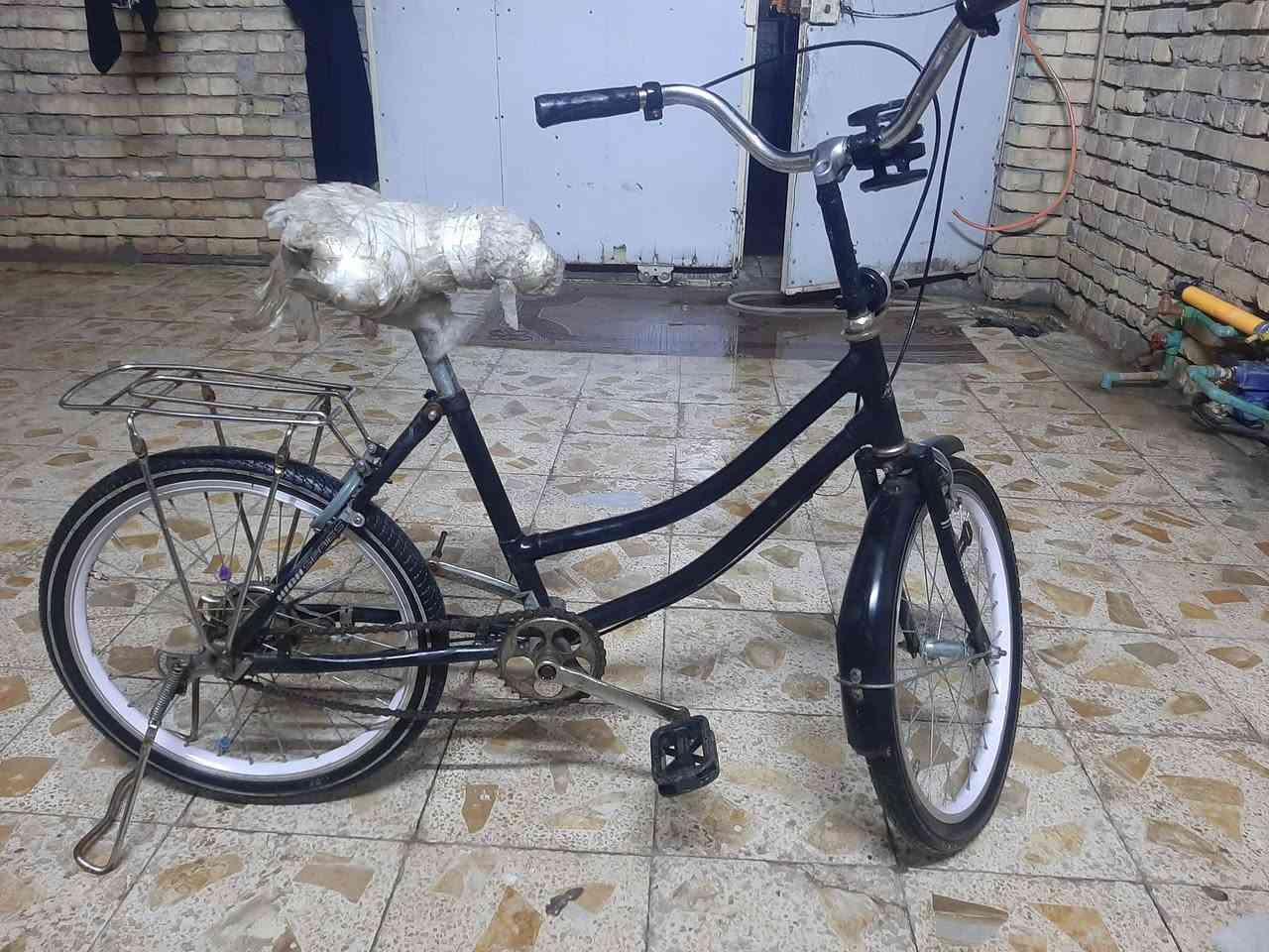 السلام عليكم شباب بيسكل لبيع حجم ٢٠
السعر ٥٠ وبي مجال قليل البكان ميسان حي الرساله عوزه مدكر الوره وصينيه ويده مال ابريك


**إذا كنت صاحب هذا الإعلان وتريد حذفه لأي سبب، رجاءا أرسل رسالة إلى الدعم الفني**