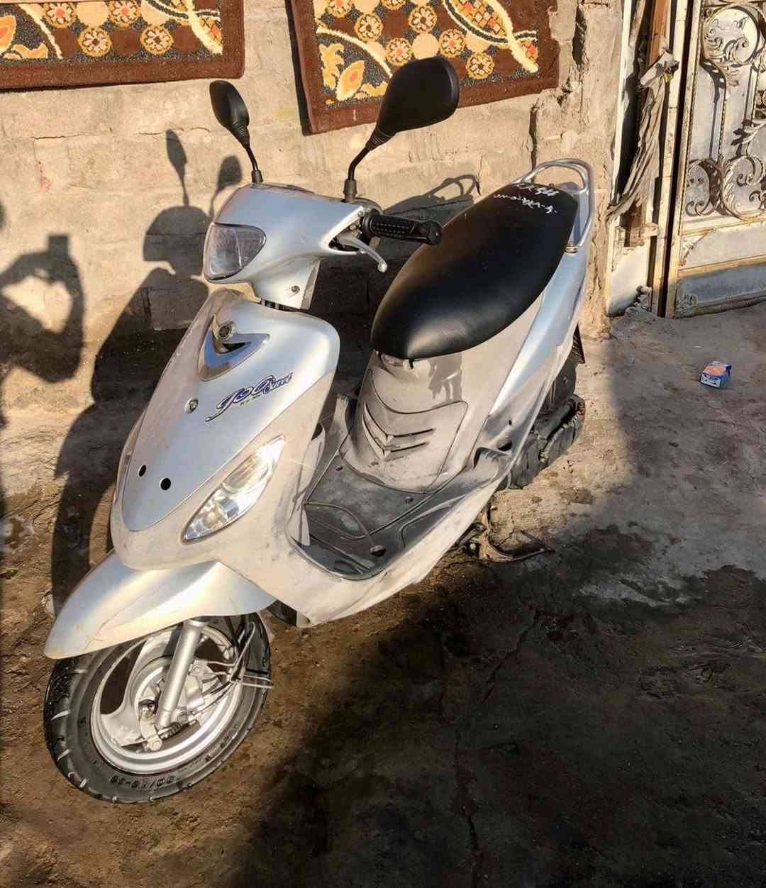 السلام عليكم ماكس قتمه دراجه صار لها يوم واحد نازله من الرمبه كفاله عامه برغي ما مفتح كفرات مختمه كهربائيات كلها شغاله بريك ورا وقدام حساسات اكرر صار لها يوم واحد نازله من الرمبه ما مفتوحه كفاله عامه وين ما تريد فحص وين ما تريد افحص تخم تاير دبلات ورا قدام دراجه صار لها يوم واحد اكرر زيرو زيرو الدراجه صارله يوم واحد العنوان ساحه سعد السعر 800 وبيها مجال الشراي يتصل والموشراي ا لا يتصل انا مكلف بالنشر***********
