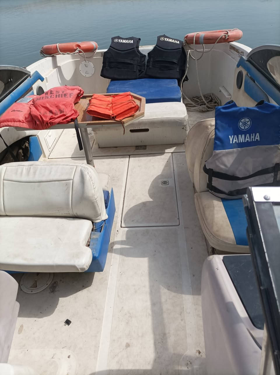 زورق للبيع
نوع ريجال regal 

محرك مير كروزر

٨ سلندر

السعر ١٠٠ ورقه
تلفون 7818642833
الزورق في الحله


**إذا كنت صاحب هذا الإعلان وتريد حذفه لأي سبب، رجاءا أرسل رسالة إلى الدعم الفني**